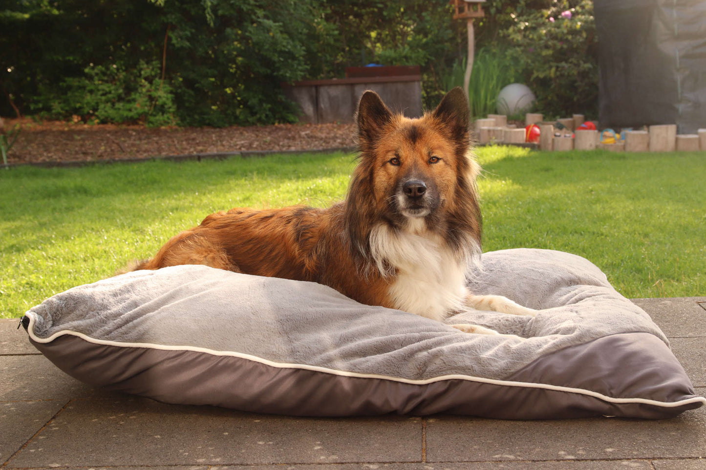 Hundebett / Hundekissen XXL grau, 112x81 cm, Wendekissen