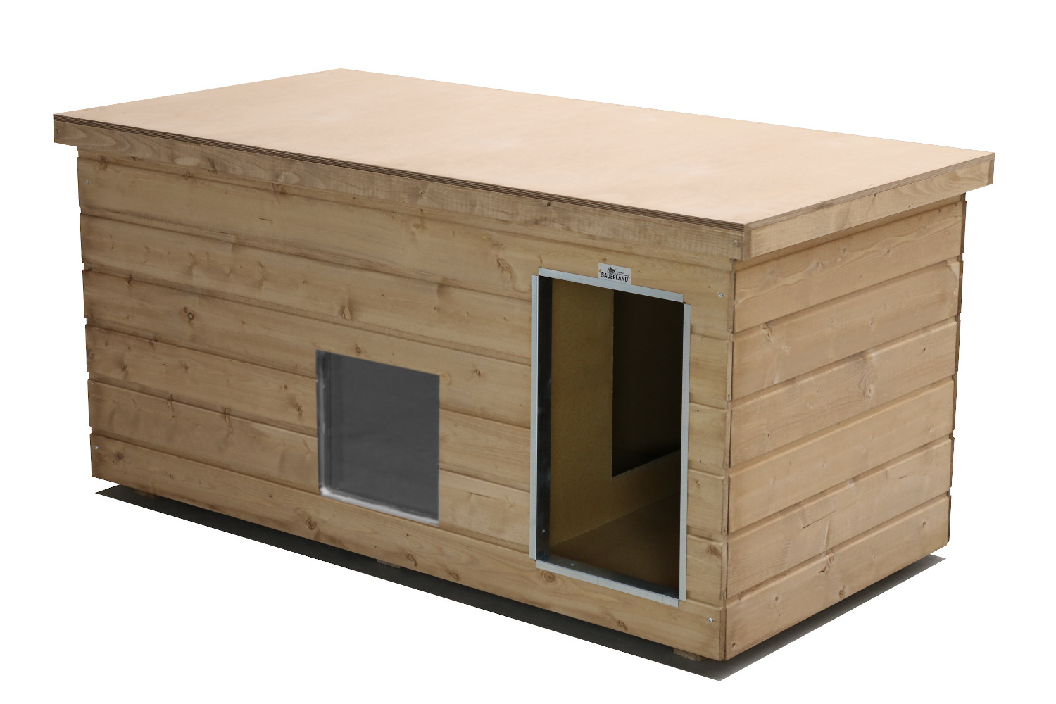 Original SAUERLAND Holz-Hundehütte mit Vorraum und Fenster, naturbelassen | Flachdach Dickschicht | Eingang Längsseite | Größe Lassie